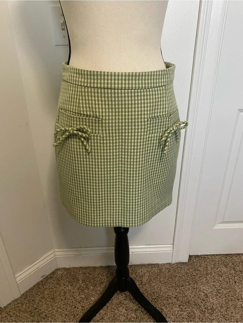 NWT Avec Les Filles Light Green Gingham Mini Skirt